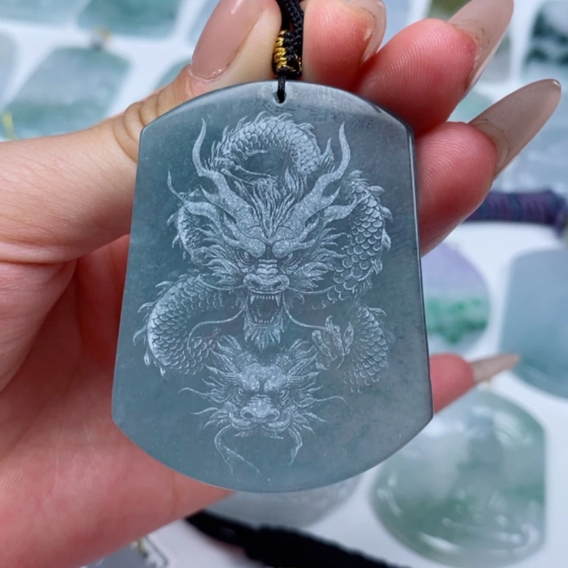 【闪购商品】翡翠未镶嵌吊坠(不含链)