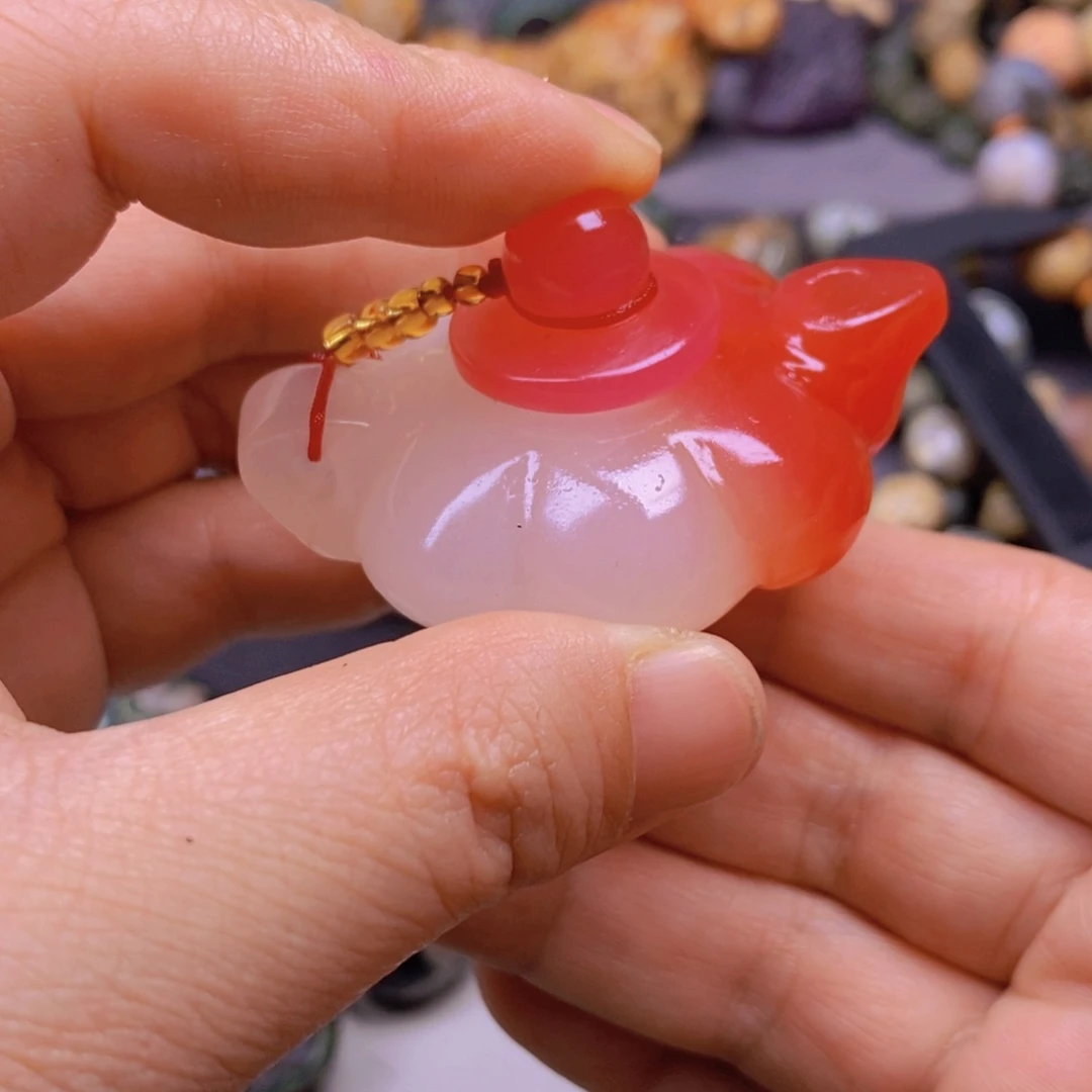 合金颈饰玛瑙/玉髓