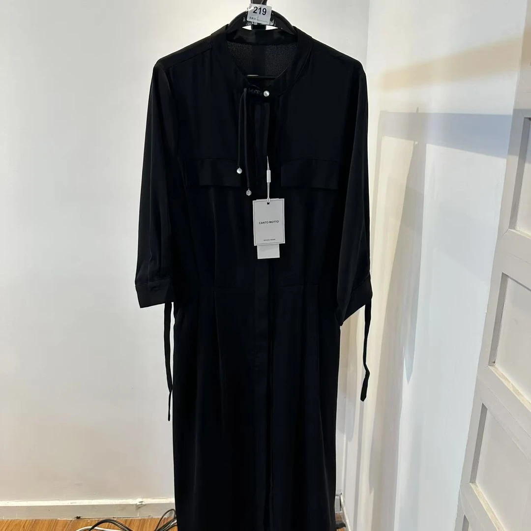 四季长款极简百搭女款休闲纯色经典长袖连衣裙（A219）