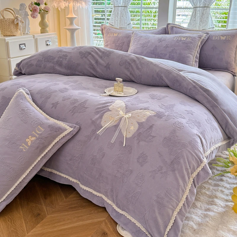 2025韩式雕花牛奶绒工艺四件套紫色刺绣被套加厚珊瑚绒冬季床单