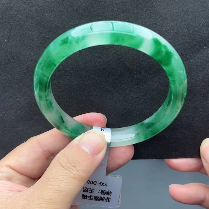 石英质玉未镶嵌手镯59/60