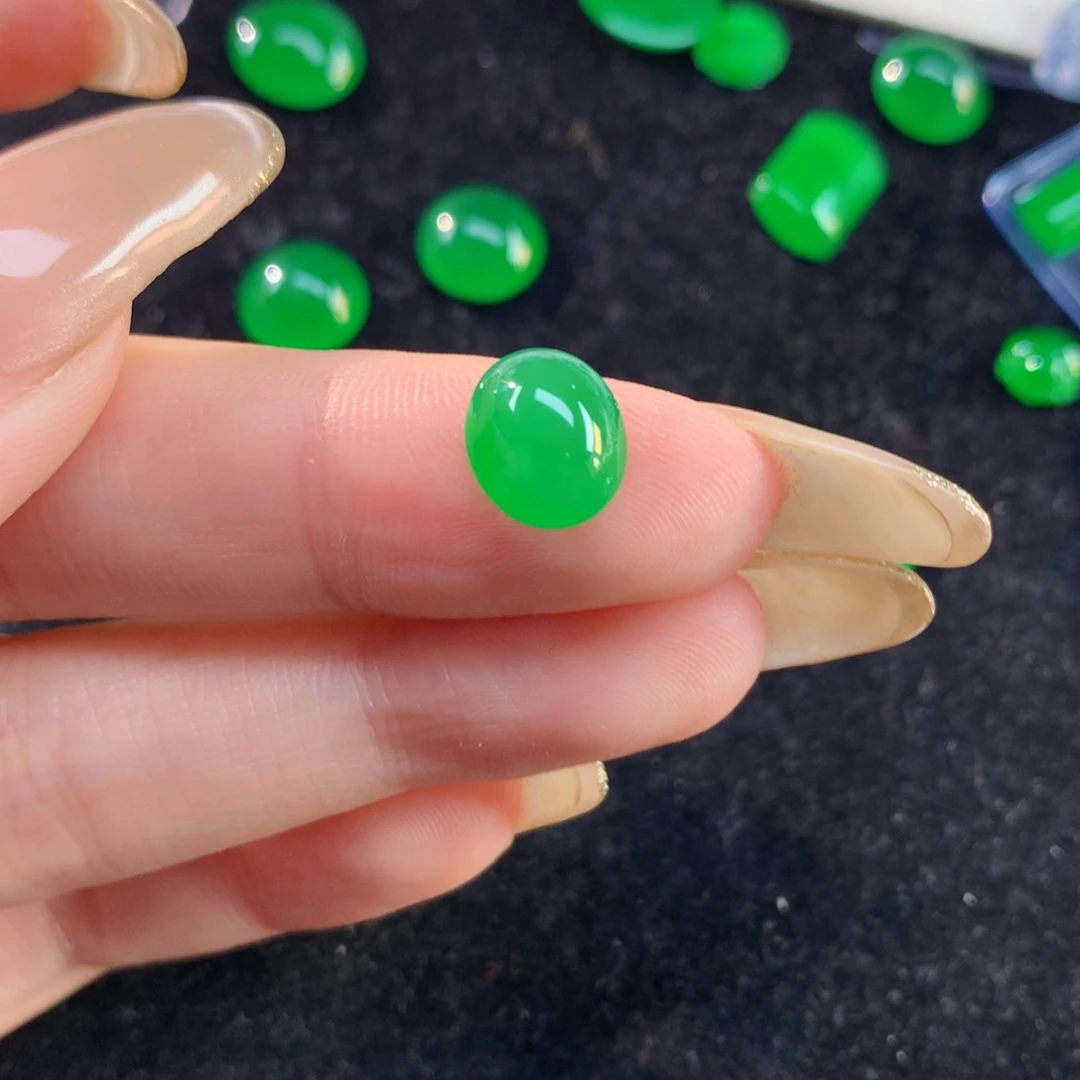 翡翠裸石9.61-8.25-5.42