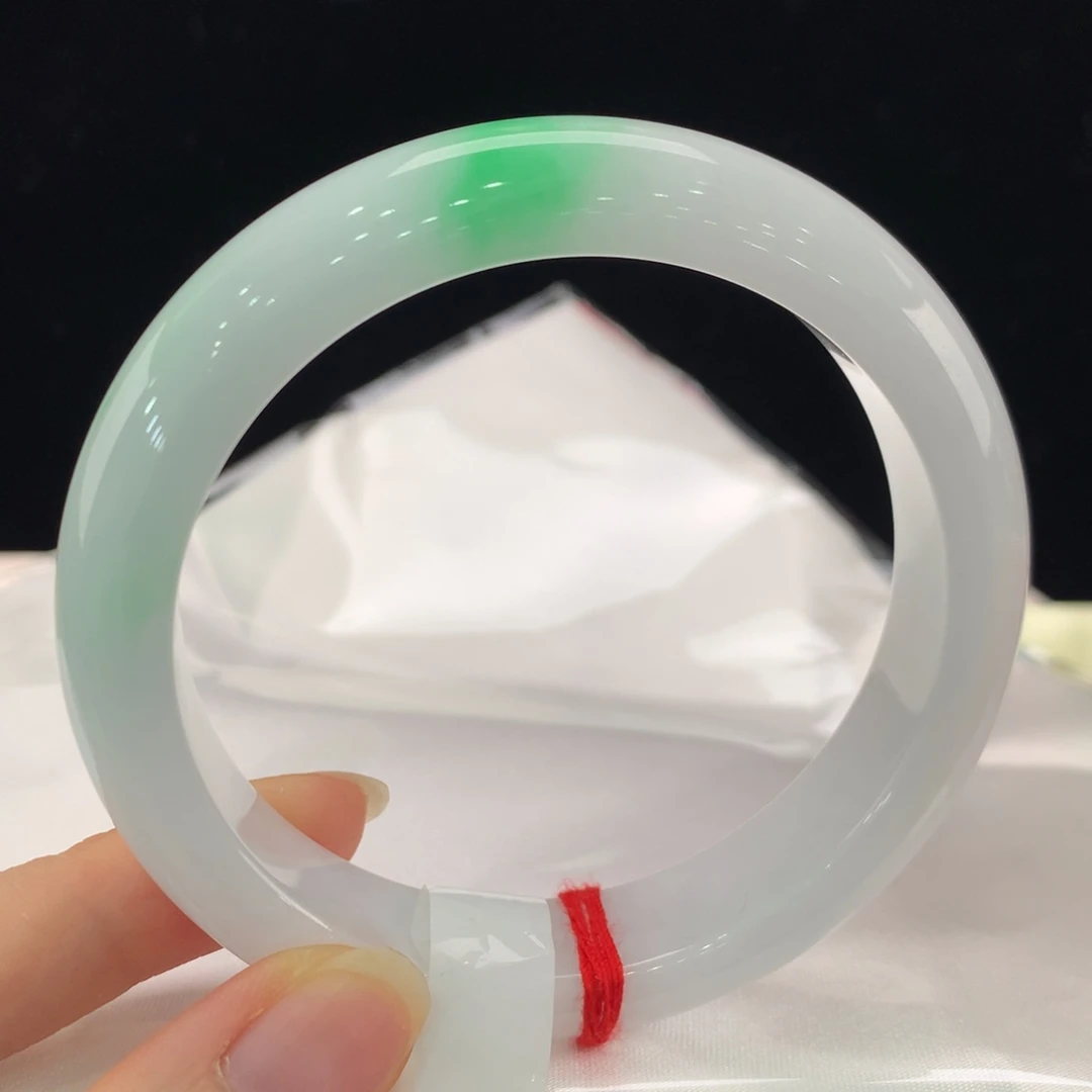 翡翠手镯未镶嵌111-0025