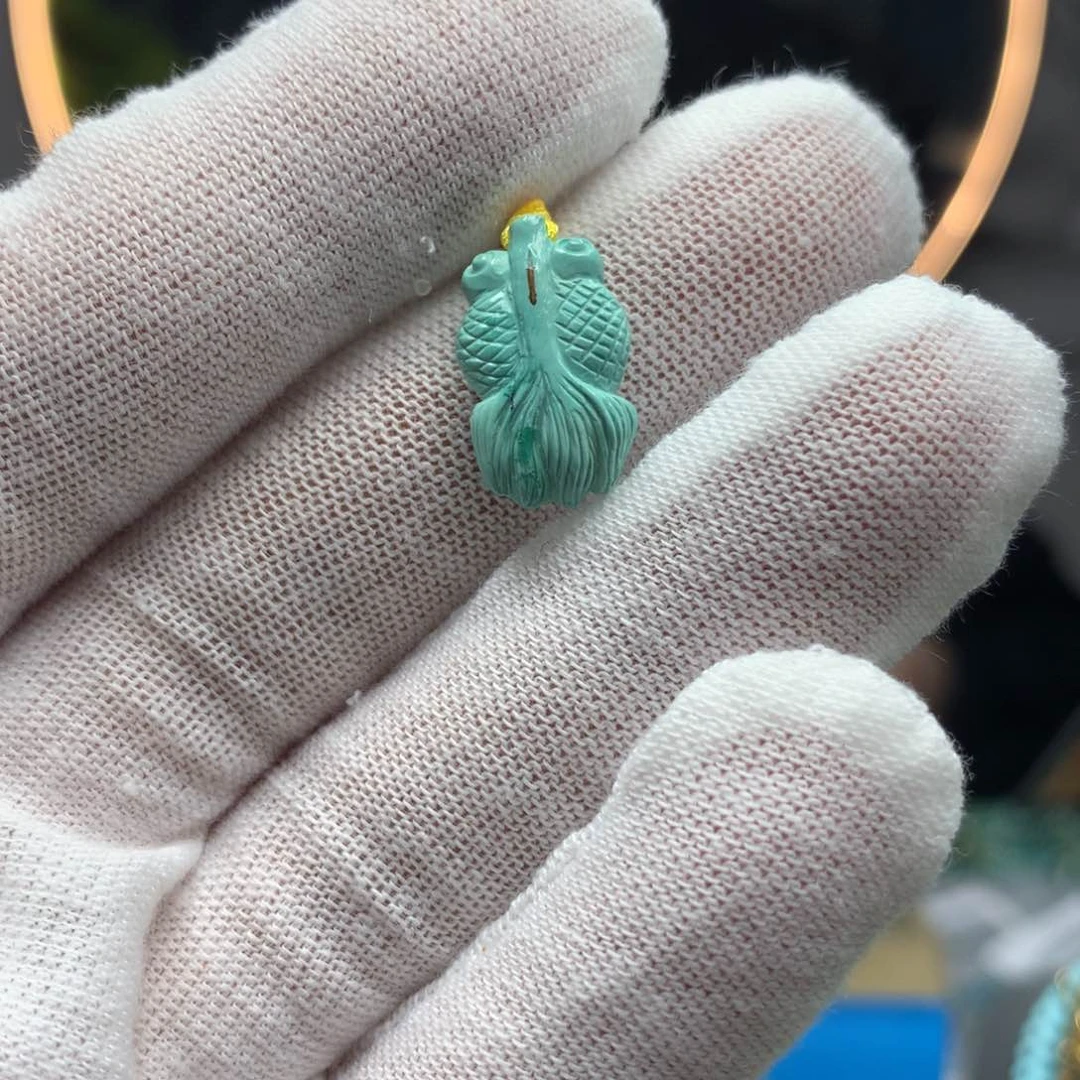 绿松石挂件未镶嵌