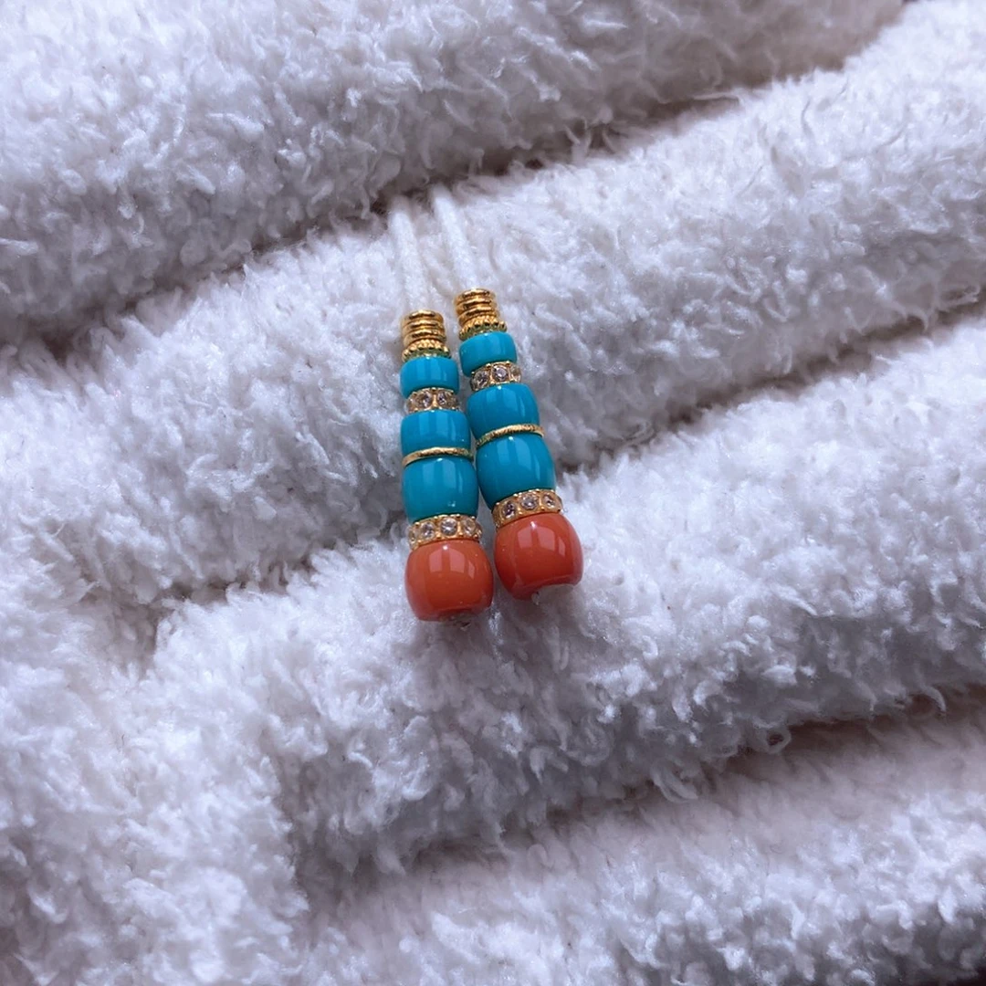 18K金镶嵌绿松石珠宝奇石