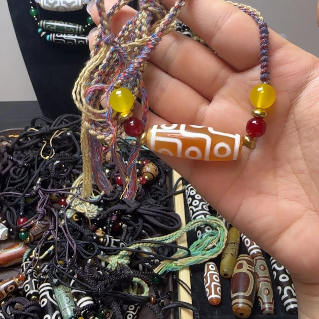 玛瑙/玉髓合金颈饰