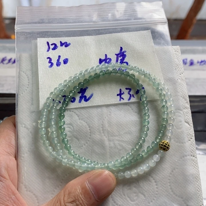 定制翡翠未镶嵌中****人