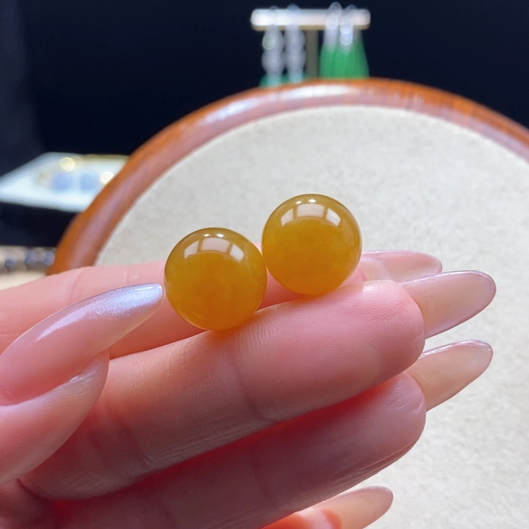 翡翠未镶嵌颈饰翡翠满焦糖黄珠13+多样性发其一