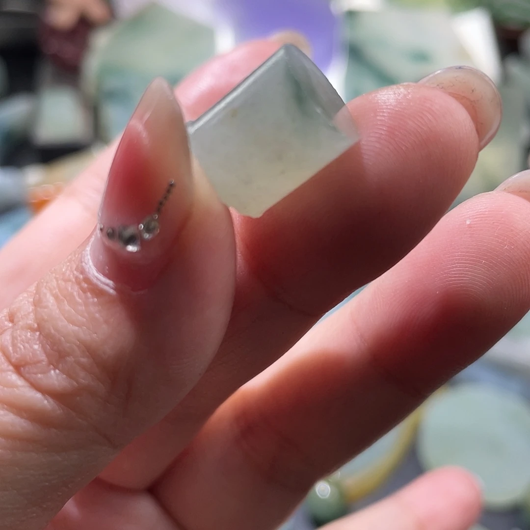 定制翡翠未镶嵌珠子