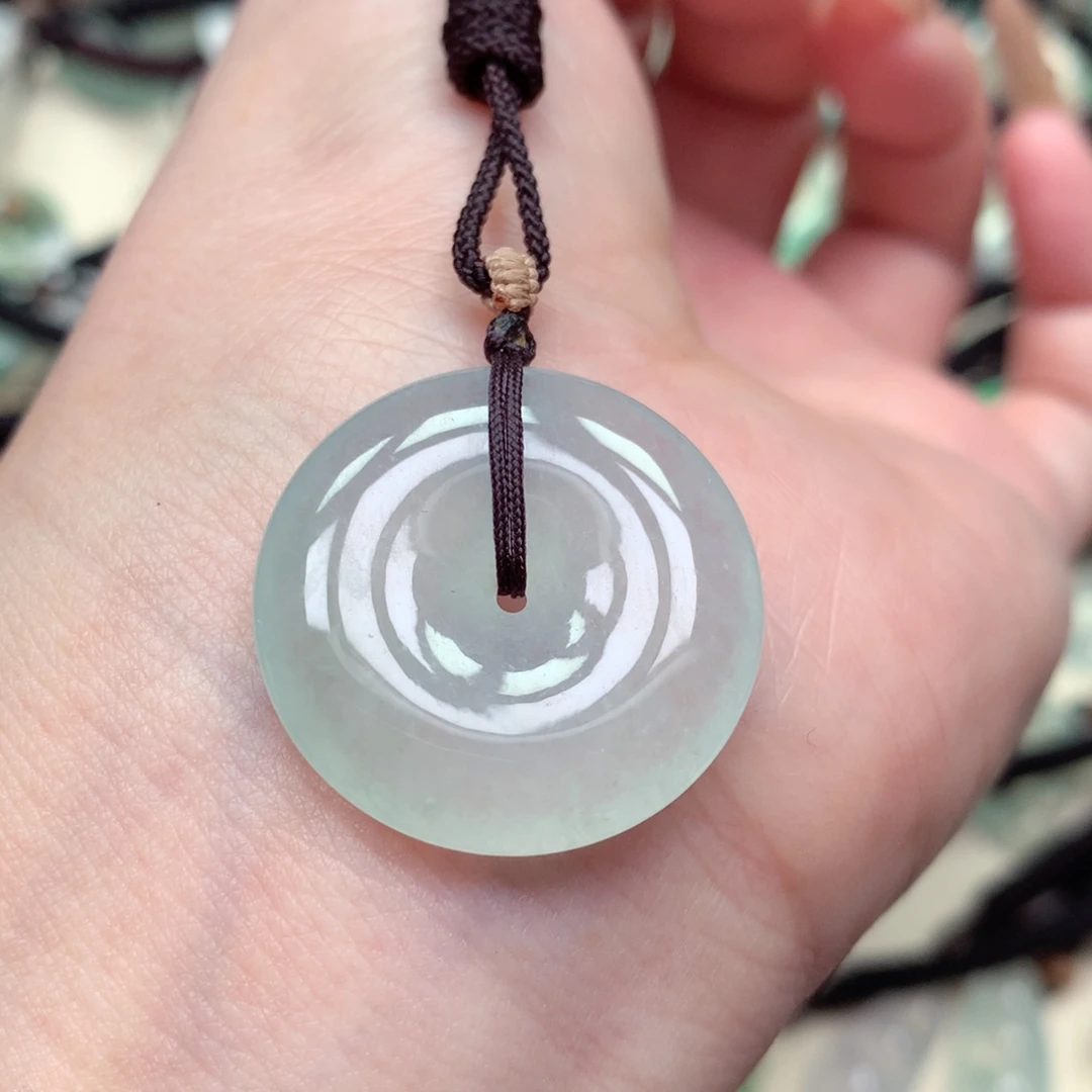 翡翠未镶嵌颈饰扣子