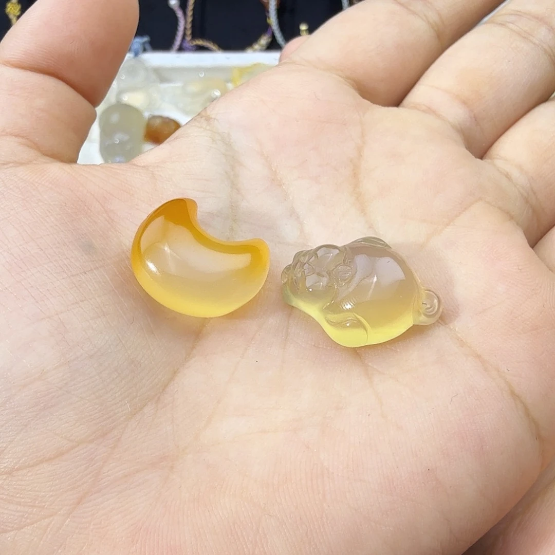 玛瑙/玉髓颈饰未镶嵌P**k