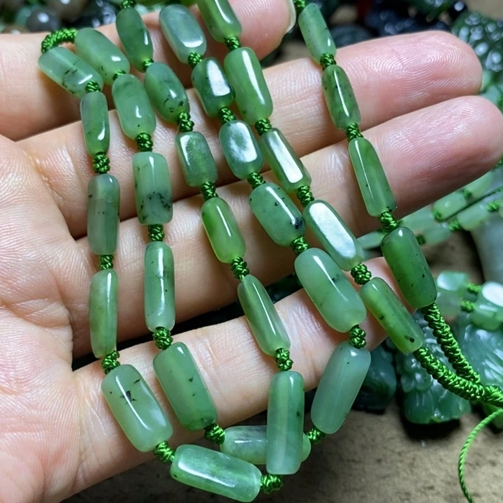 歲***聲颈饰未镶嵌和田玉