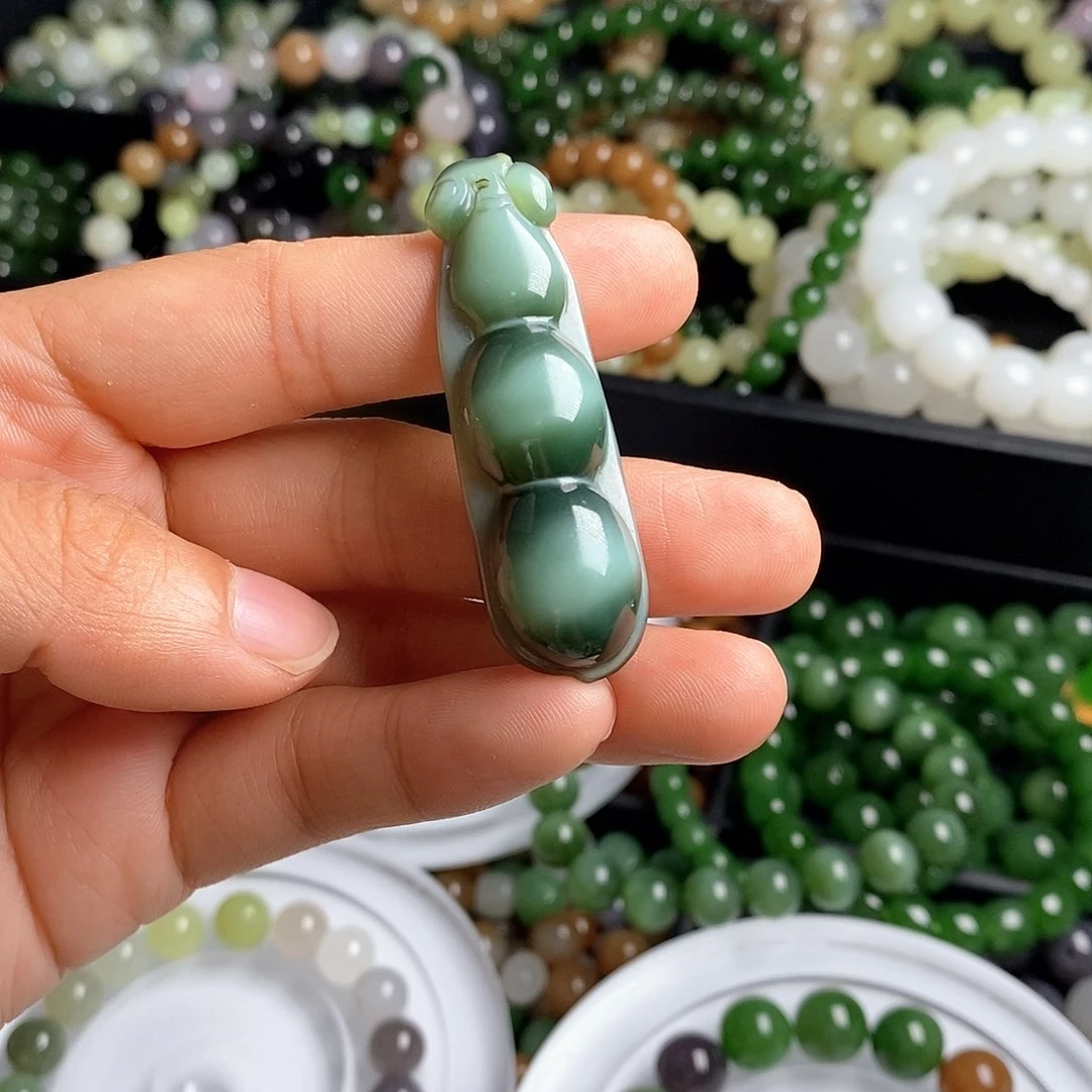 和田玉(碧玉)未镶嵌珠宝半成品