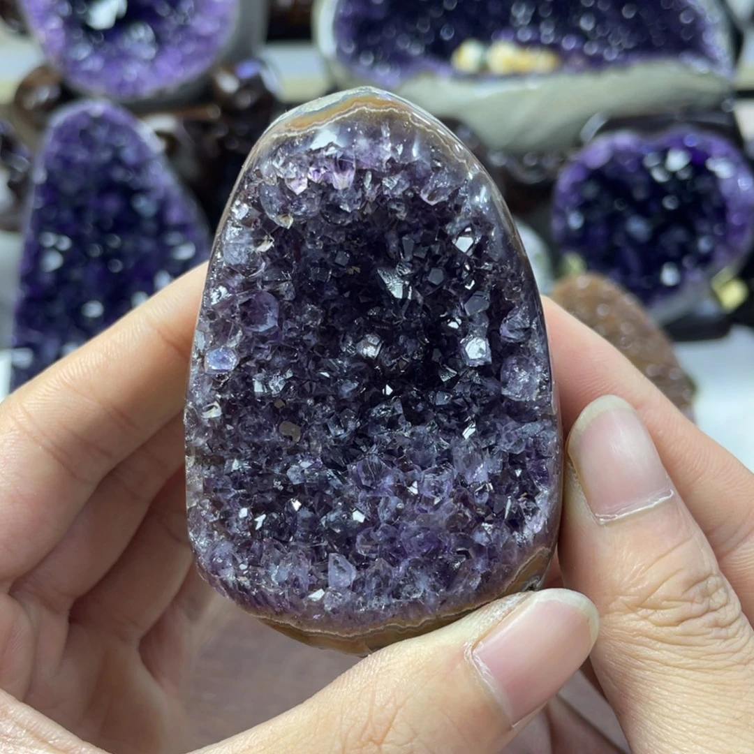 水晶大型摆件（非配饰）未镶嵌