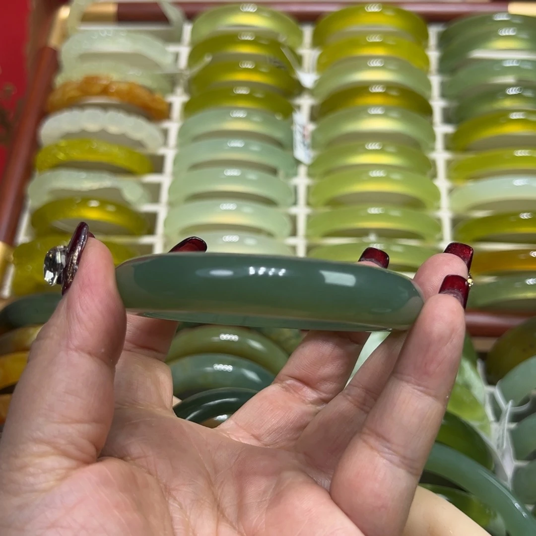 【****蛇纹石玉未镶嵌手镯