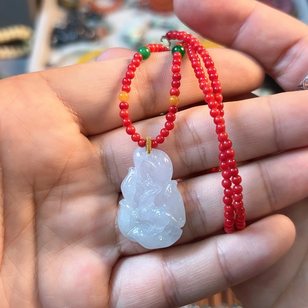 翡翠颈饰未镶嵌吊坠