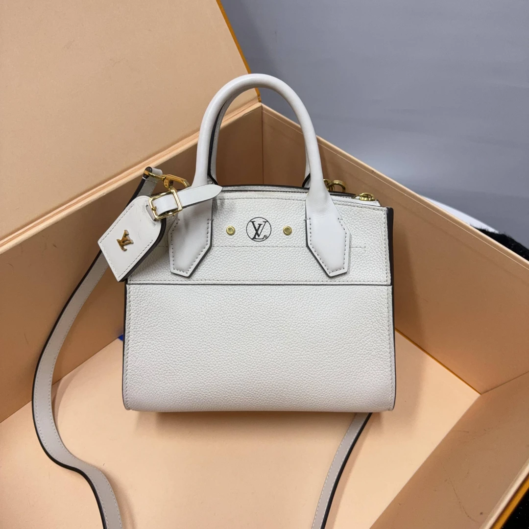 胖虎安安/路易威登/95新/公价0/箱包/两用包/31B2502200099