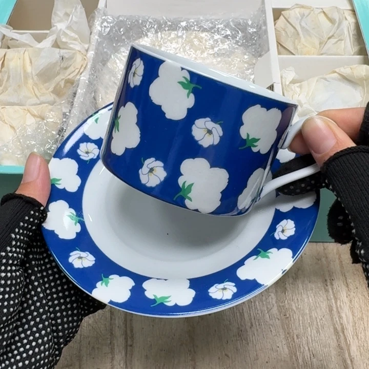 瓷片噗哈哈哈哈哈哈哈哈哈
