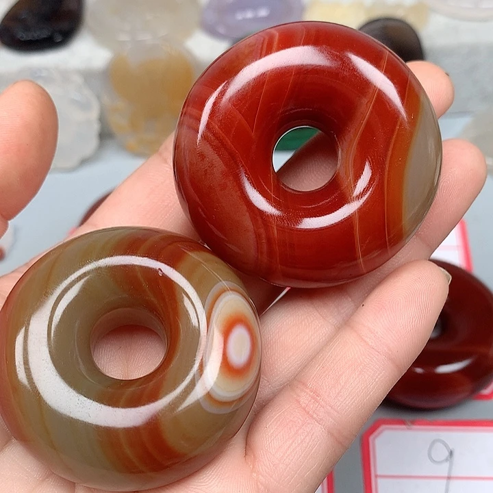 玛瑙/玉髓颈饰未镶嵌恒**石