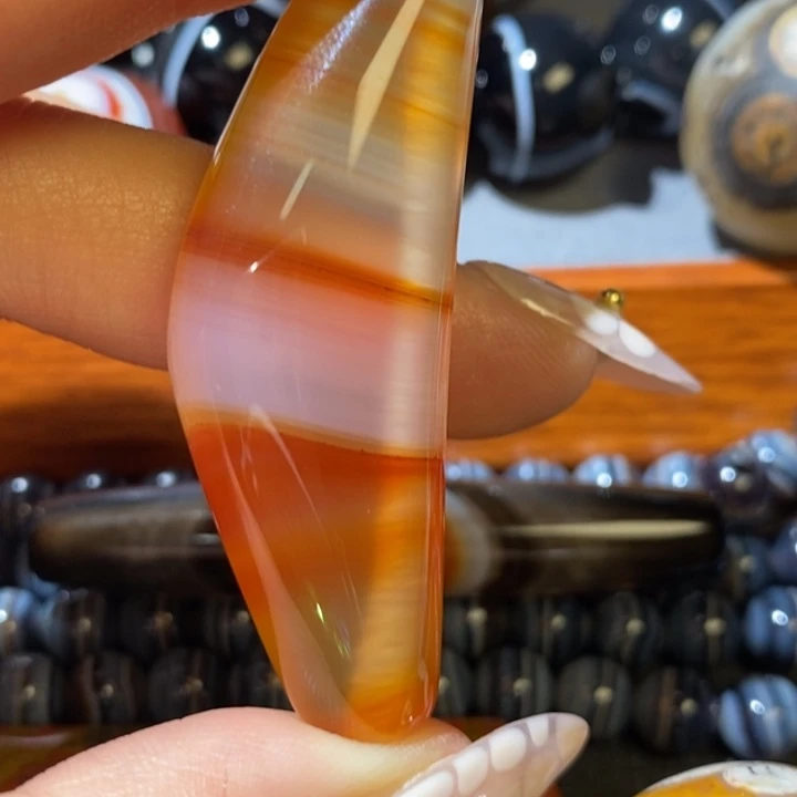 未镶嵌颈饰玛瑙/玉髓