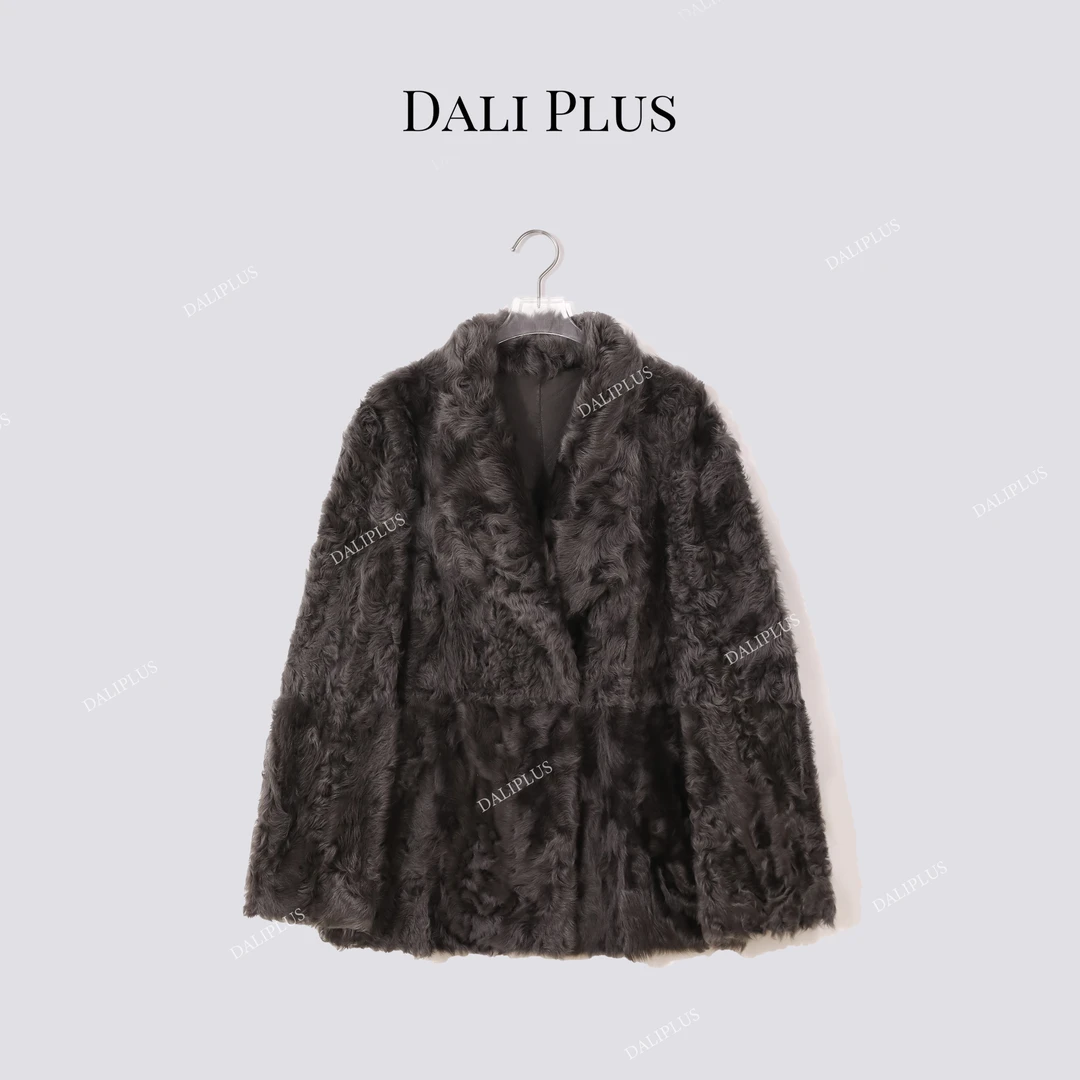 DALI PLUS乌木色小湖羊皮草 皮毛一体 奢贵外套-D5MM2749