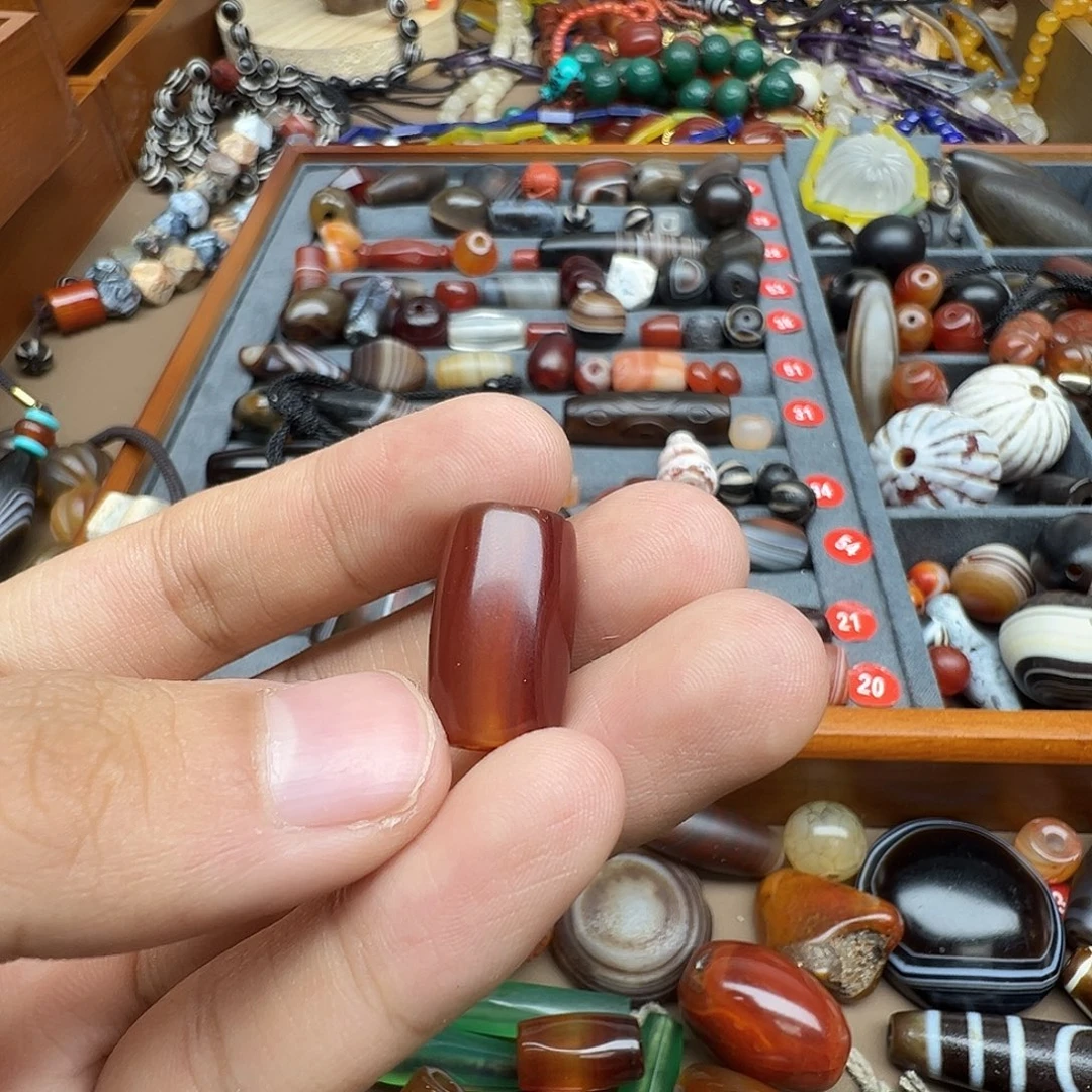 辉***子合金玛瑙/玉髓珠宝半成品