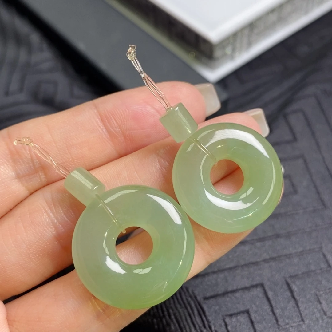翡翠未镶嵌耳饰瓜青色甜甜圈