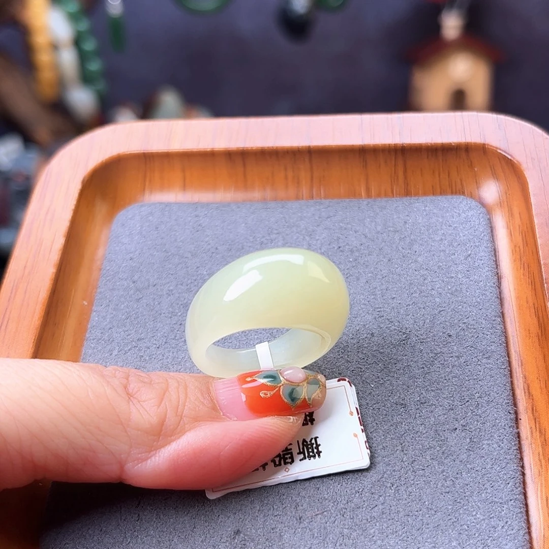 颈饰未镶嵌和田玉系**吖