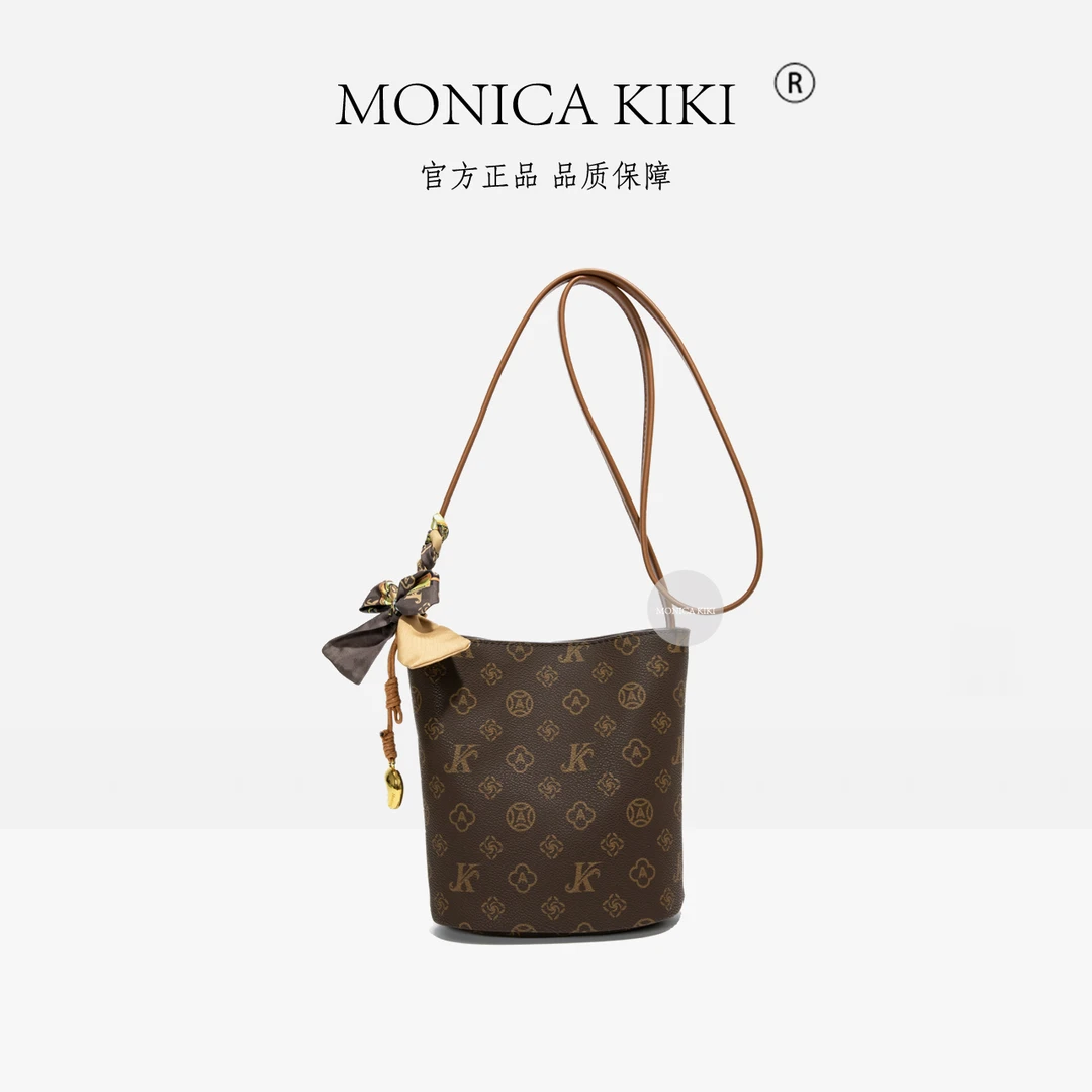 高级感通勤轻奢单肩斜跨腋下印花水桶小众设计女士包包