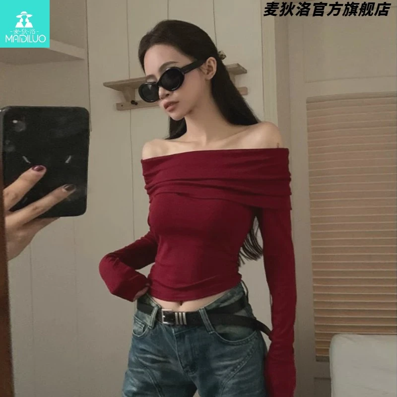辣妹红色一字肩长袖恤女2025新款春秋修身高级感露肩打底衫上衣