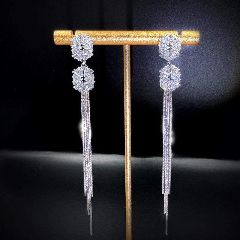 铜合金耳饰 小众设计感精致锆石长款耳环女气质流苏简约耳坠耳钉