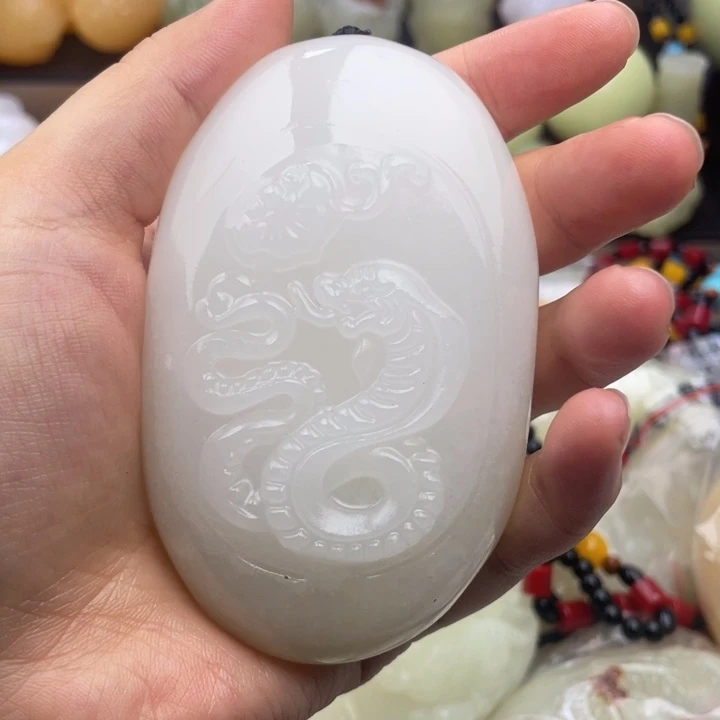向***生石材天然古青石手把件