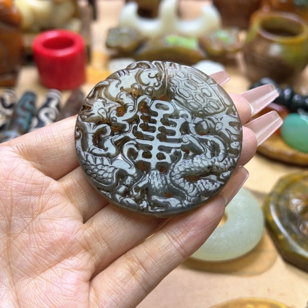 【闪购商品】蛇纹石玉颈饰未镶嵌