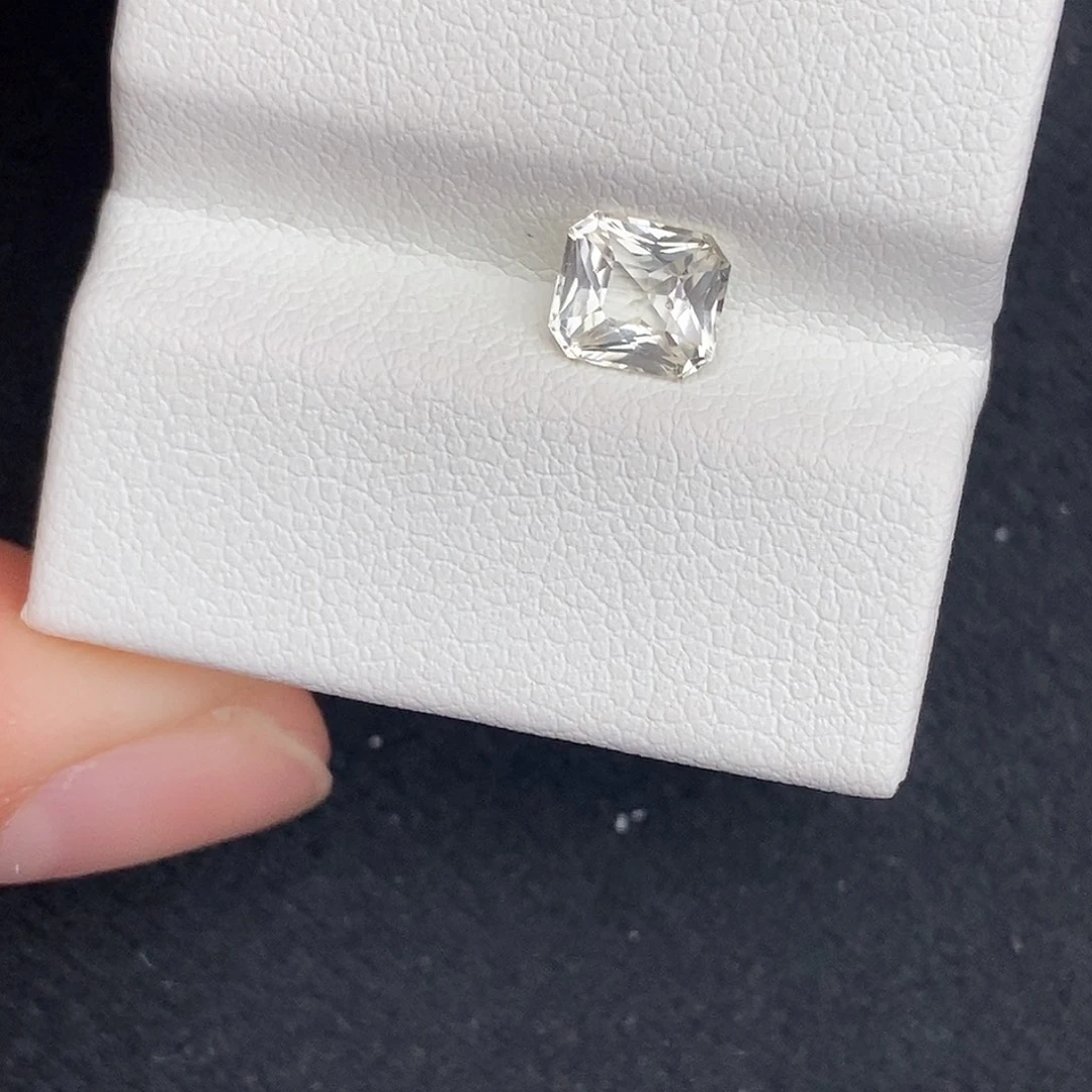 蓝宝石裸石1.1 ct