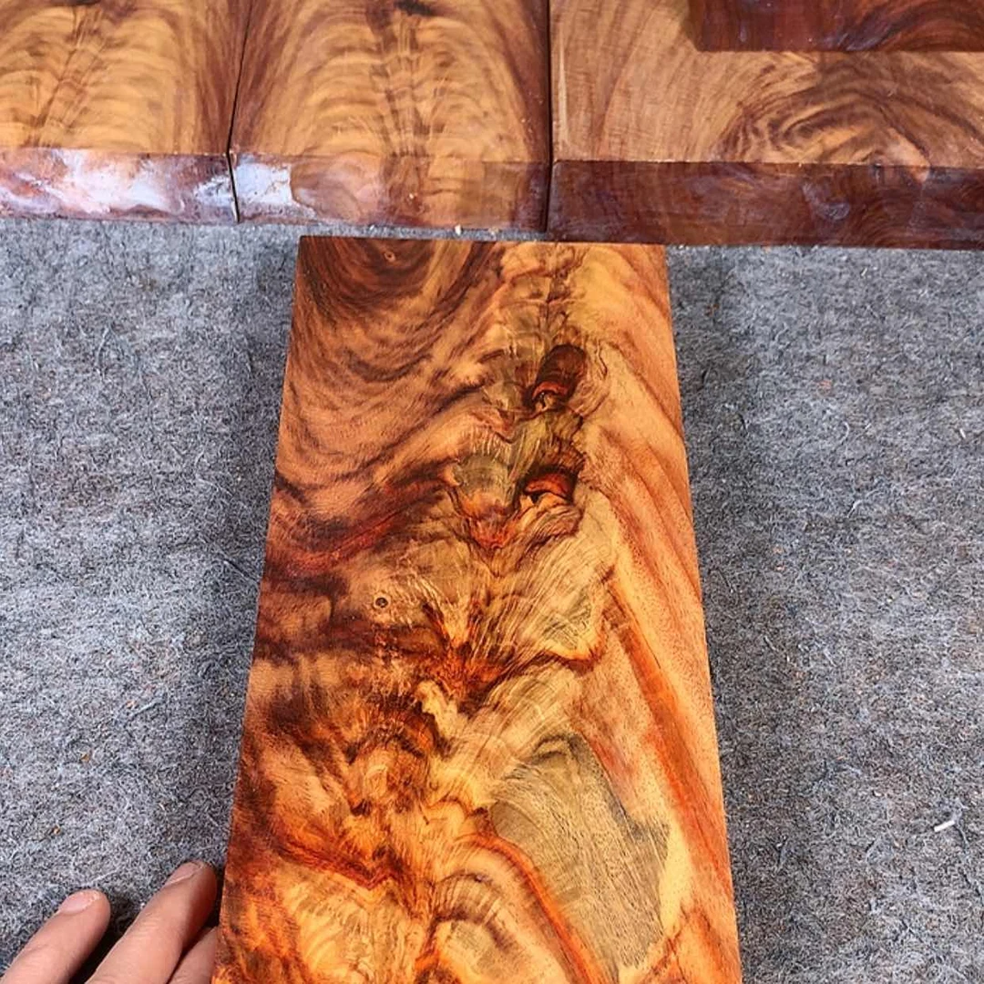 【闪购商品】黄花梨/降香黄檀S****板