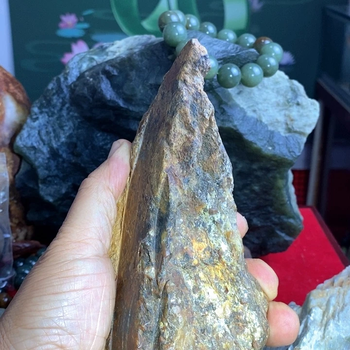 蛇纹石玉未镶嵌珠宝岫玉原石