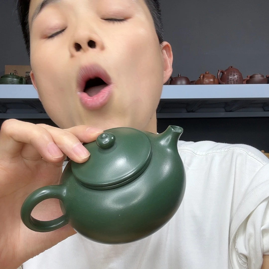 茶壶底槽青民间手艺人全手工制作