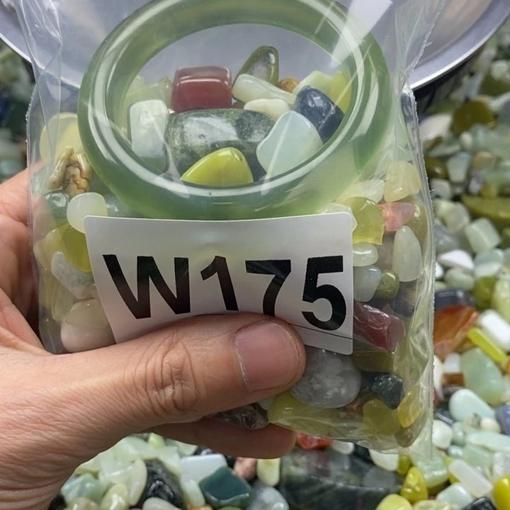 蛇纹石玉未镶嵌鱼缸石