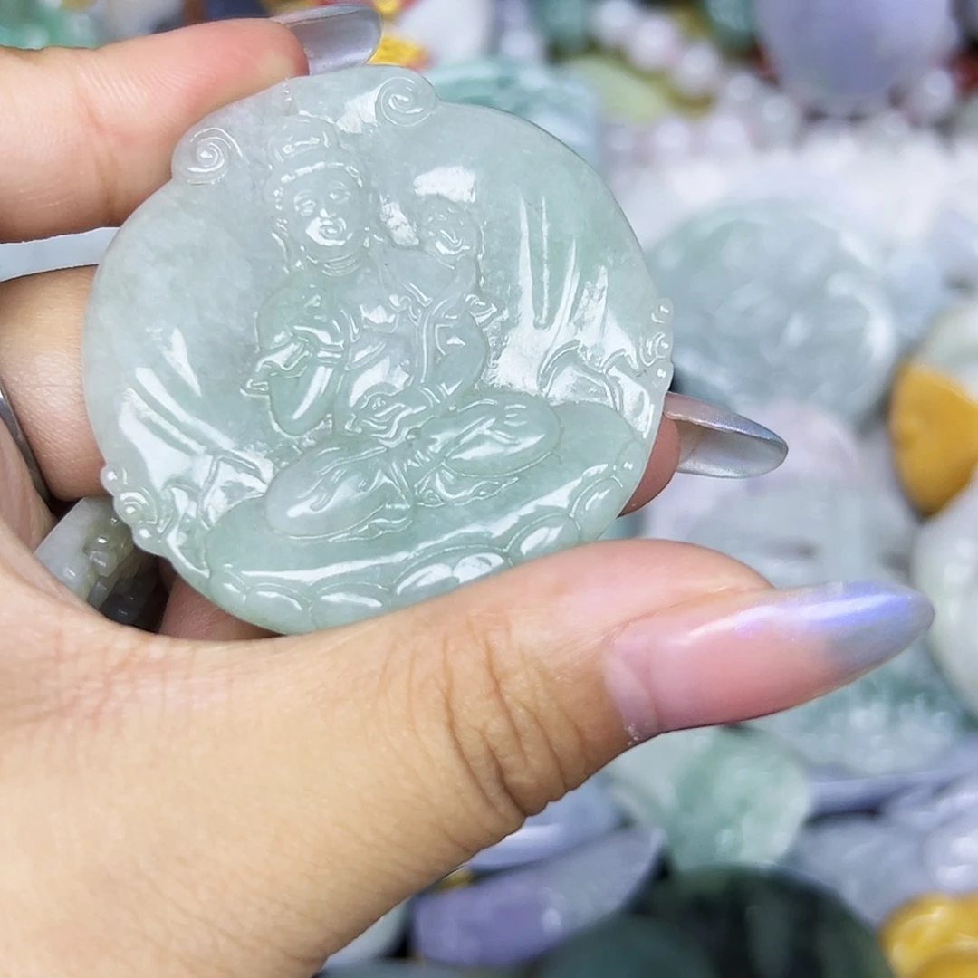 、****翡翠未镶嵌吊坠(不含链)111