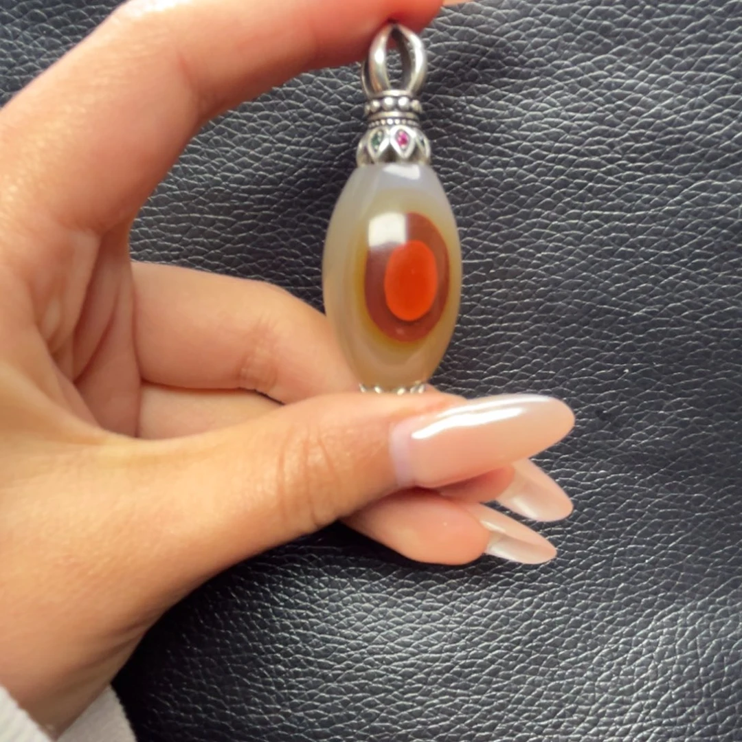 用***4南红玛瑙银S925镶嵌吊坠干掌冰飘天眼乐子