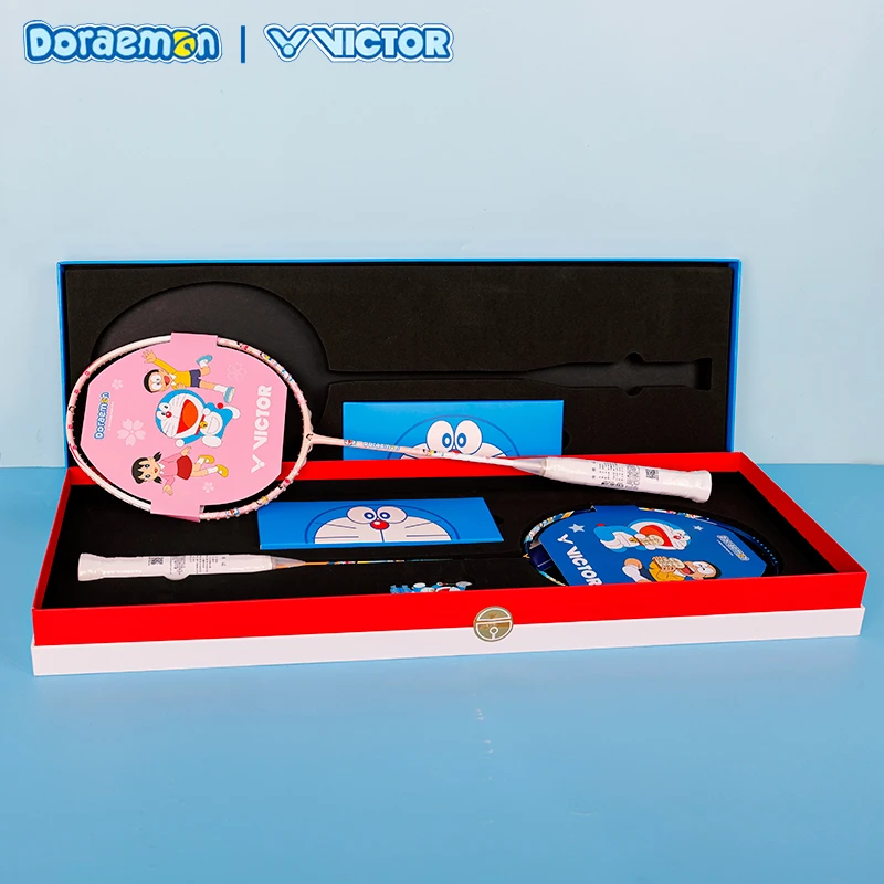 VICTOR/威克多胜利羽毛球拍哆啦A梦联名系列礼盒DRM-SET礼品双拍
