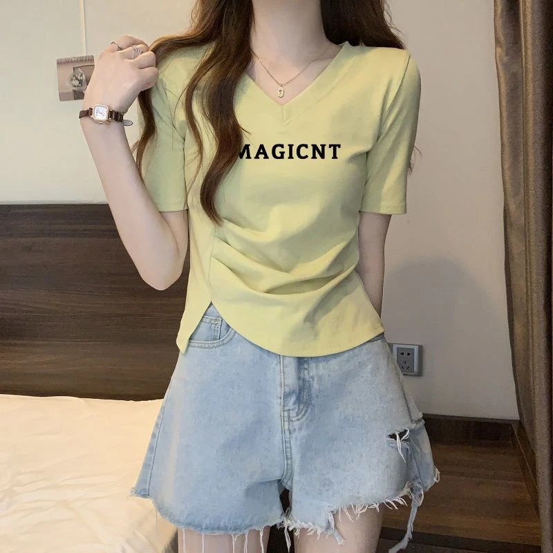 法式ins短袖短款V领洋气纯欲女T恤显瘦时尚印花高腰修身韩版宽松
