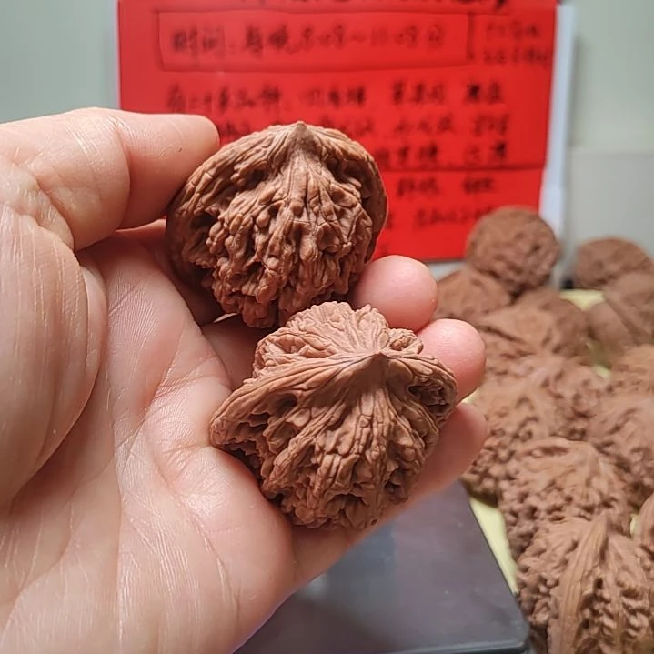文玩核桃把件42d全品无修无药无夹板的虎头
