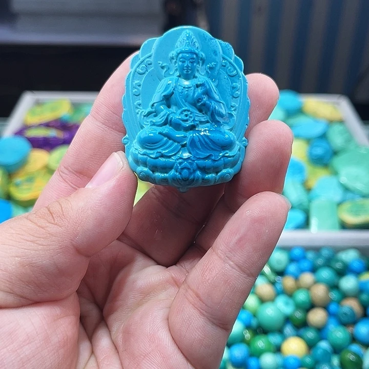 高瓷雕刻精品精美