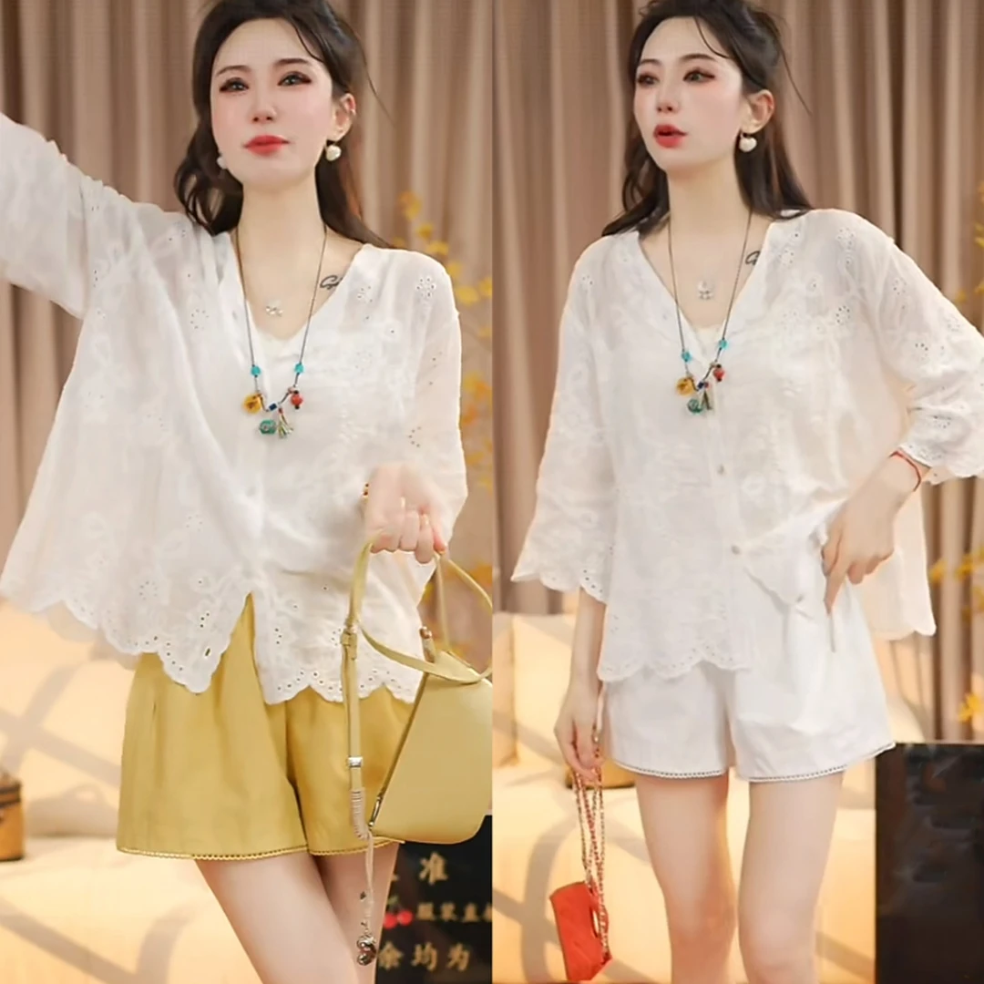 今年流行夏季时尚减龄两件套女装镂空蕾丝衫+阔腿短裤超好看套装