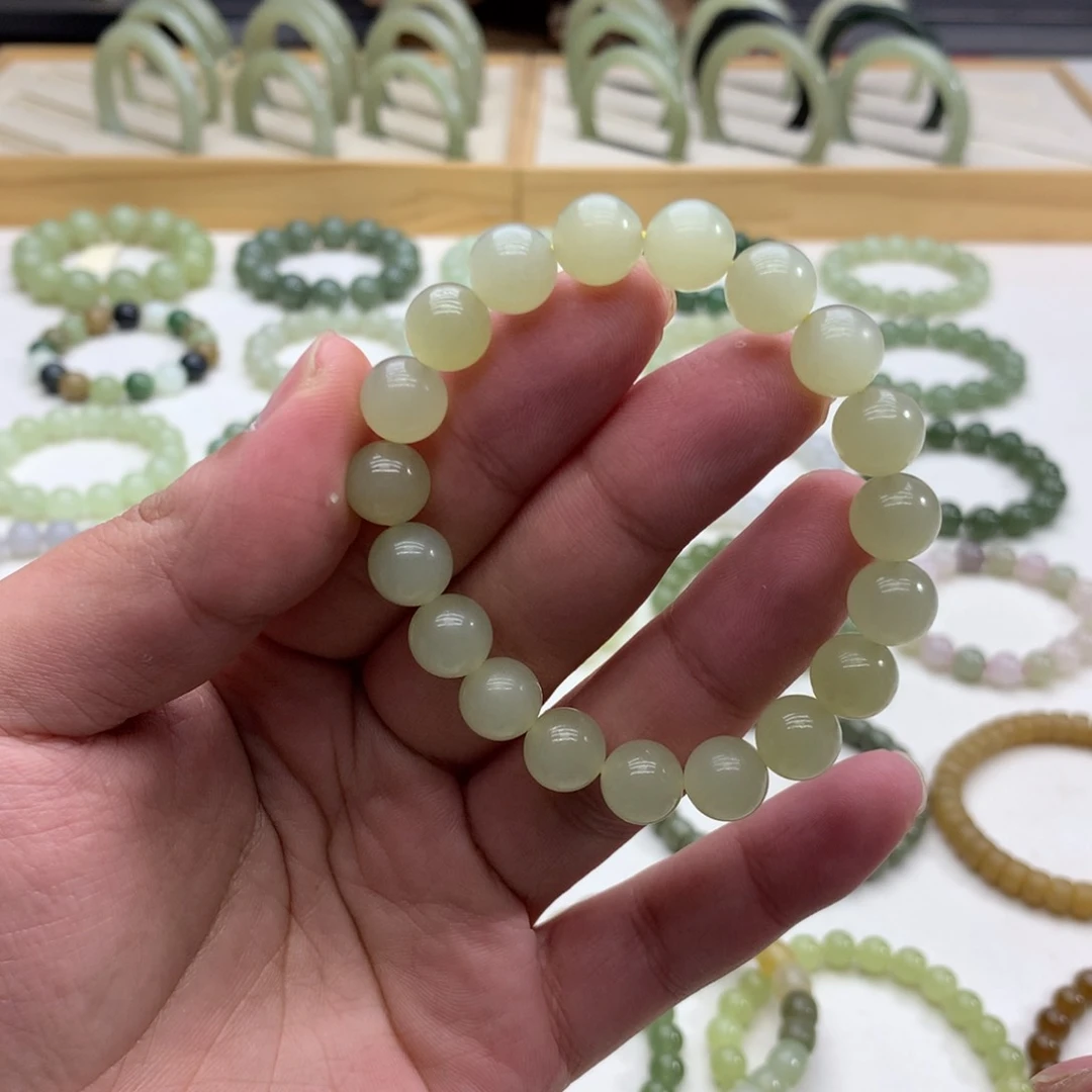 和田玉手串（蜂蜜水9.8）未镶嵌