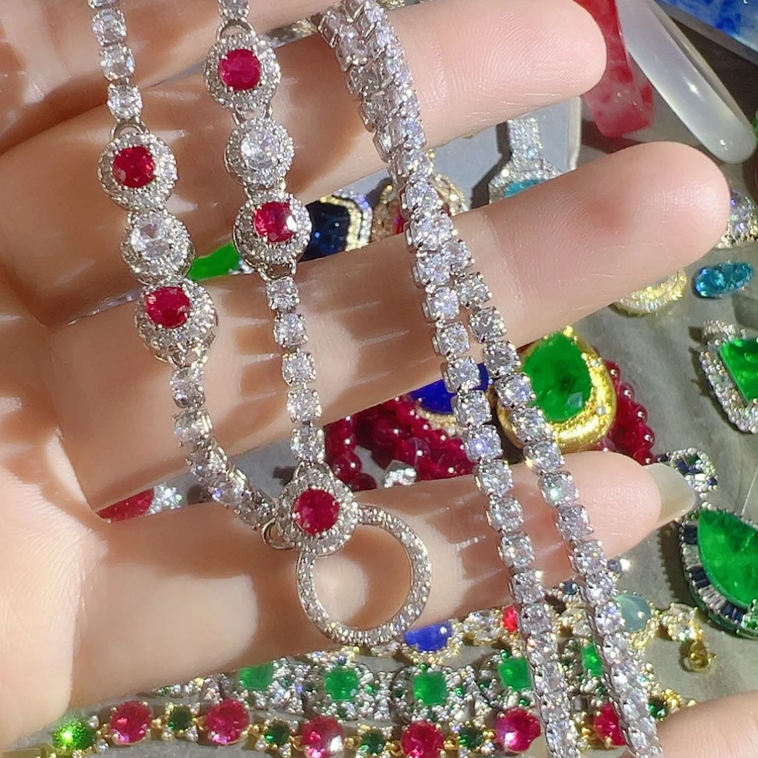 花岗石钨合金红色蓝色大宝贝
