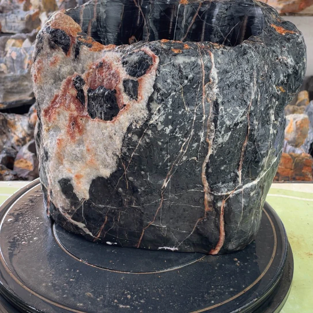 智***锅灵璧石是世界著名