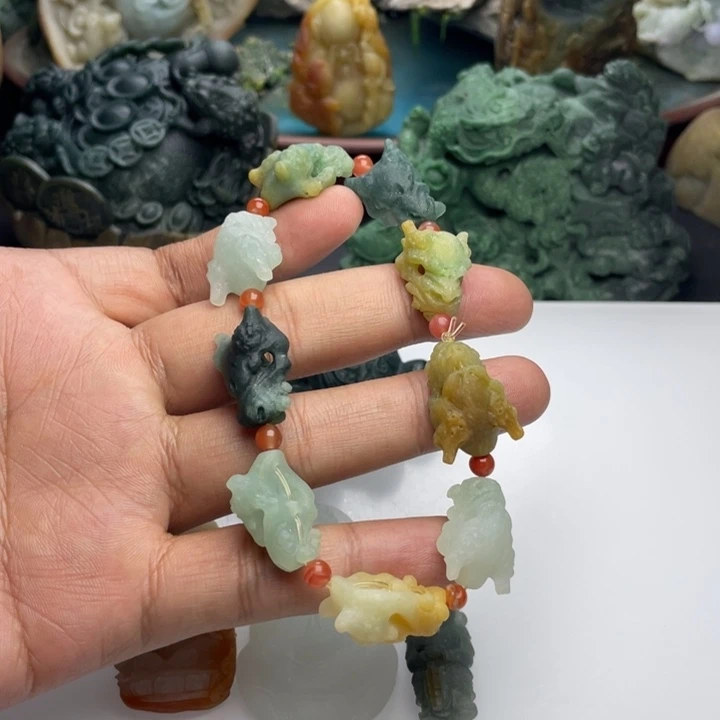 好***哥定制翡翠未镶嵌龙骨