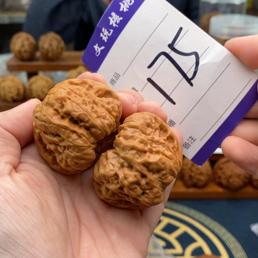 【闪购商品】文玩核桃吊坠42蛤蟆头